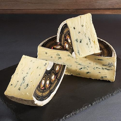 Exploring Vegetarian Blue Cheese: A Gourmet Guide