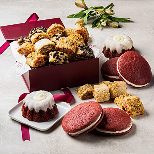 Dulcet Gift Baskets Fresh Baked Red Velvet Collection